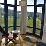 Luxury 2-Bed Apartment With Huge Pool - Albufeira